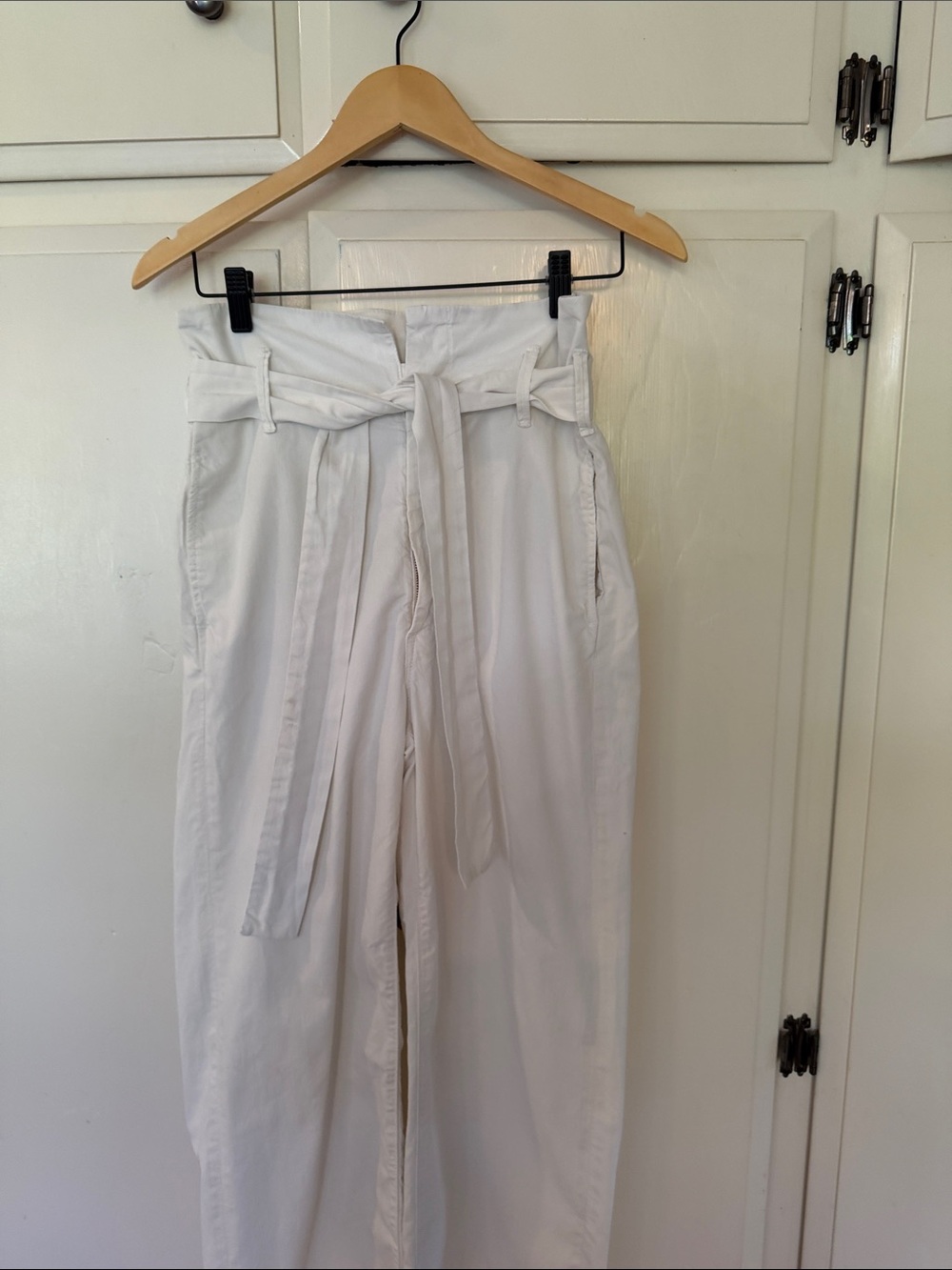 MOTHER White High-Rise Paperbag Greaser Ankle Wide-Leg Pants with attached Belt